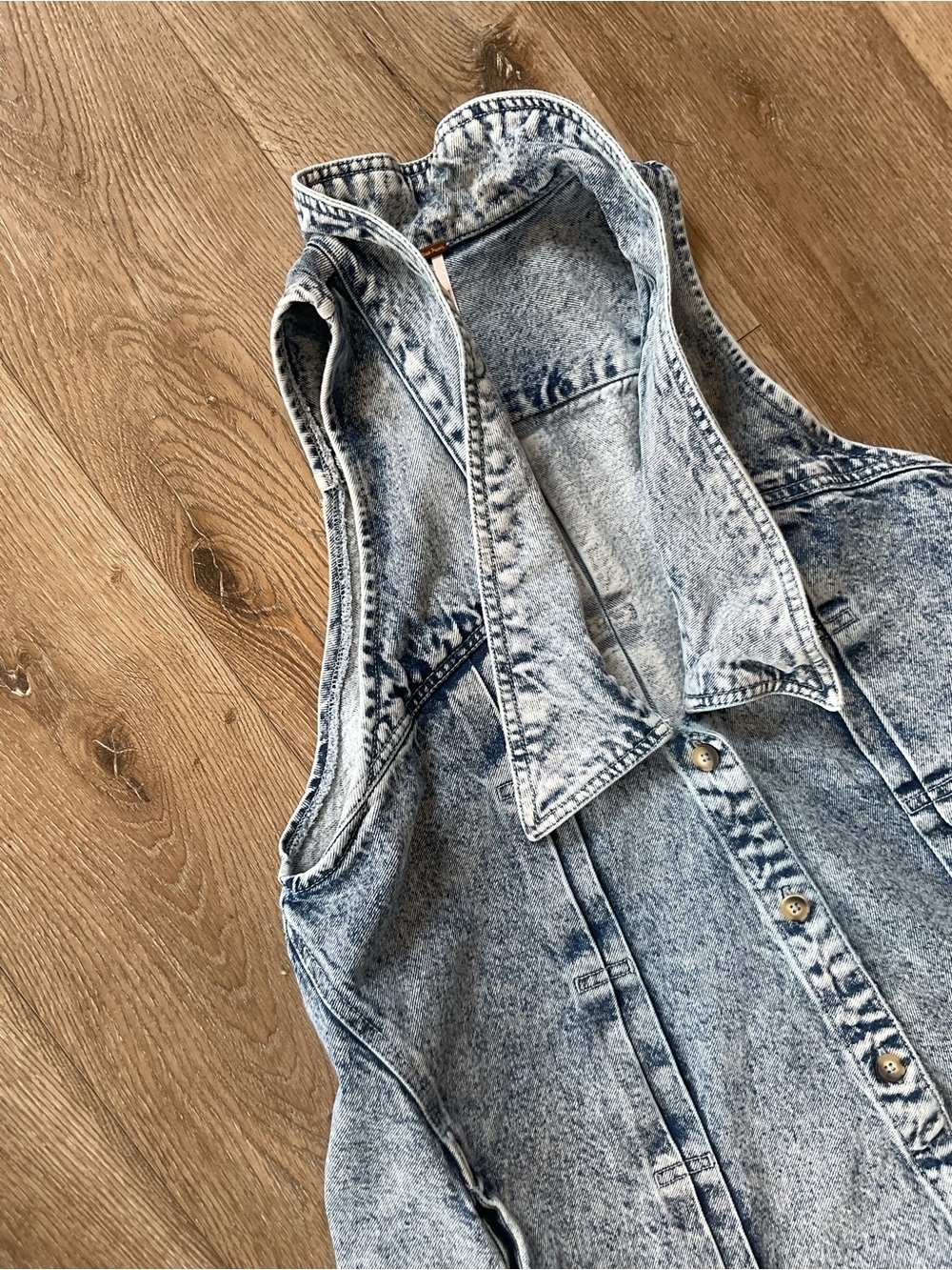 Free People Katie Denim Acid Wash Halter Mini Dress in Light Blue Size Medium - Picture 7 of 14